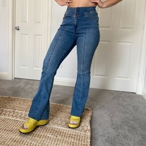 Free people CRVY brand jeans